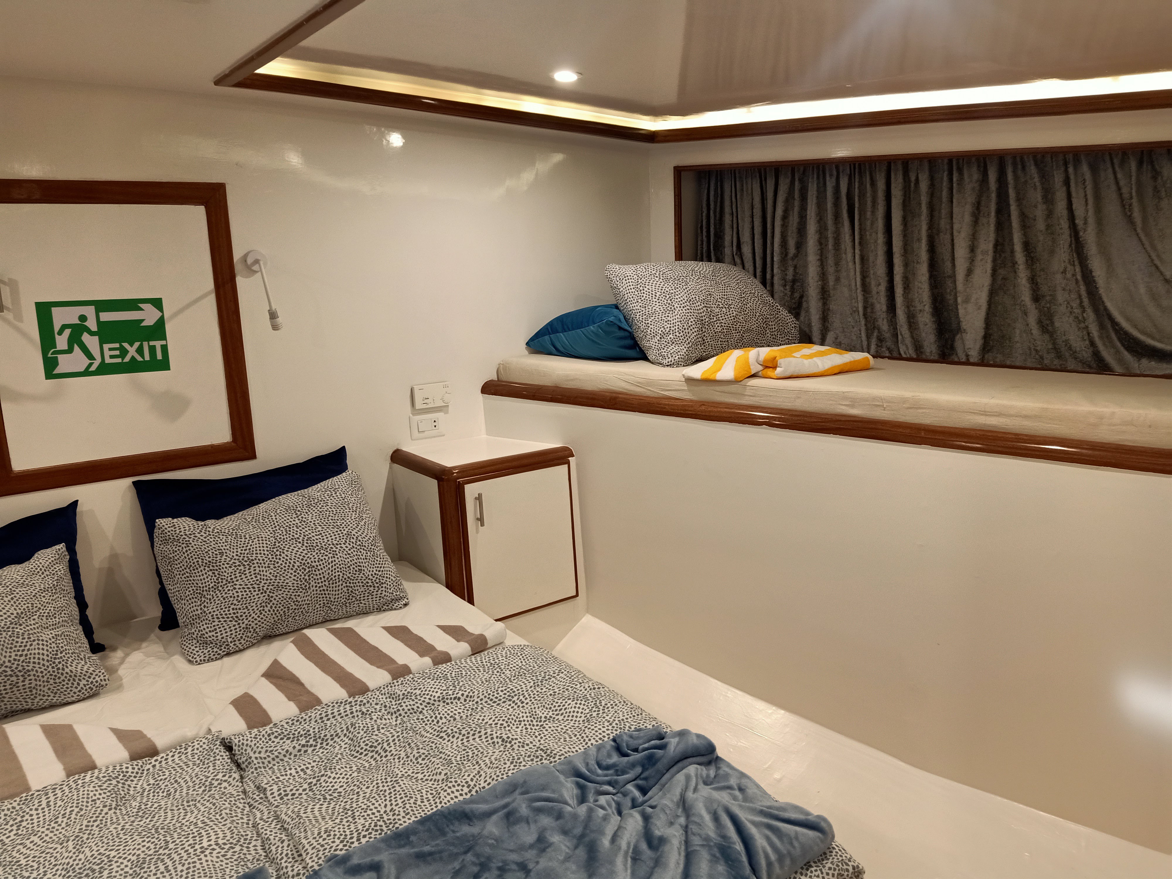 Glider Yacht Gallery Image 2