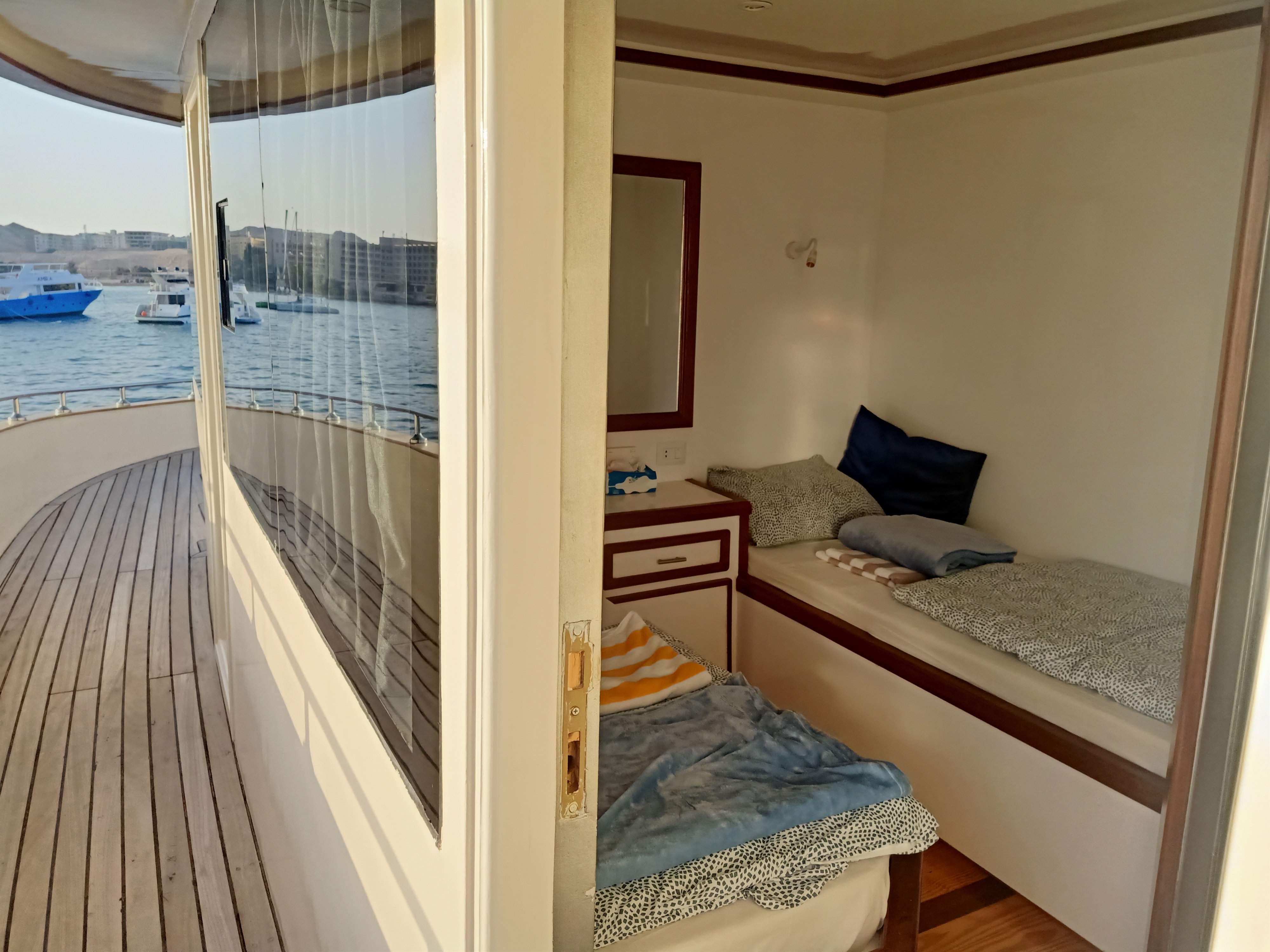Glider Yacht Gallery Image 3